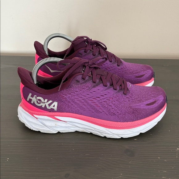 HOKA One One Clifton 8 Running Shoes deep purple and bright pink Women’s Sz 8.5 - Picture 4 of 13